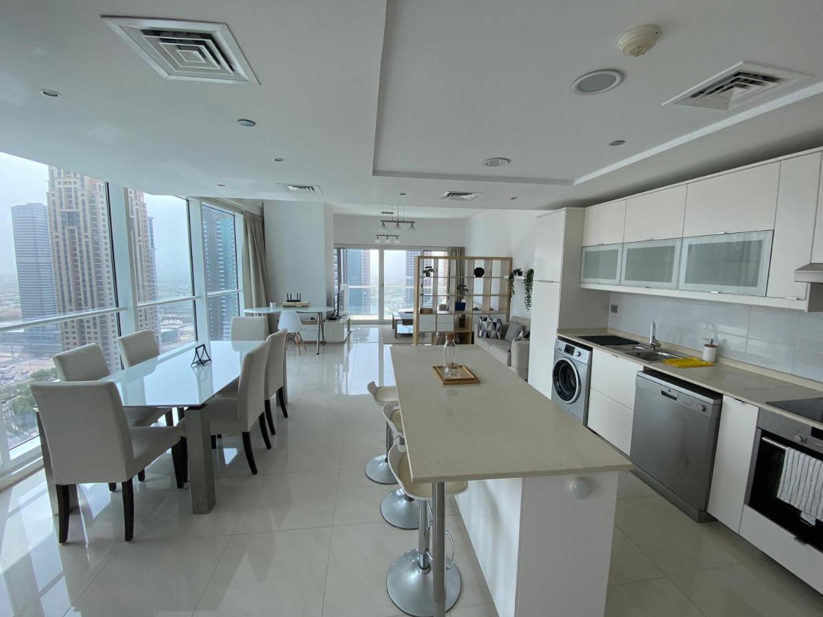 One Bedroom Apartment With Pool & Gym Near Marina ดูไบ ภายนอก รูปภาพ